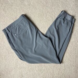 Primo Light Gray Golf Joggers, Men’s size 40 Regular.